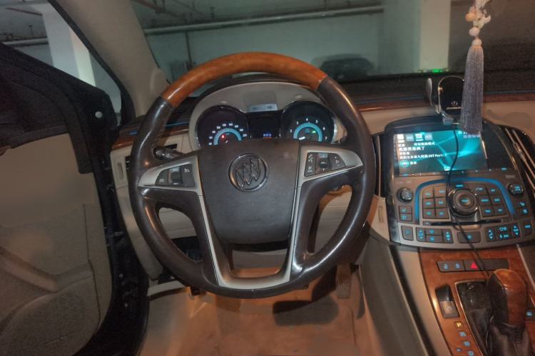 Used Buick LaCrosse 2012 2.4L SIDI Luxury Edition Steering Wheel