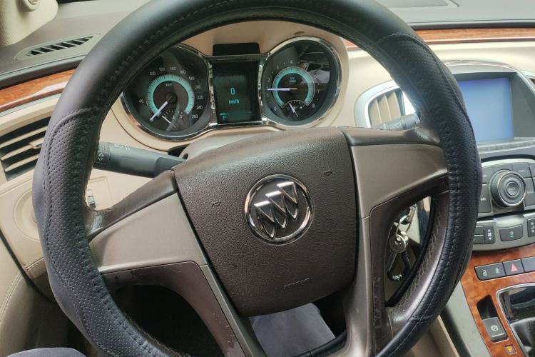 Used Buick LaCrosse 2012 2.4L SIDI Comfort Edition Steering Wheel