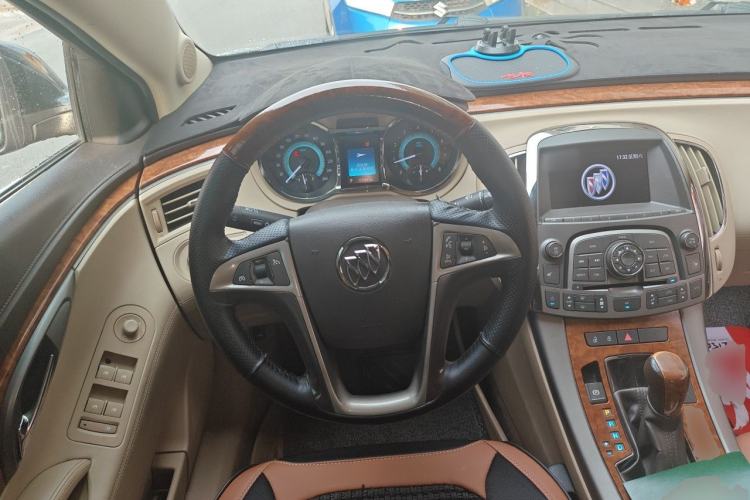 Used Buick LaCrosse 2012 2.4L SIDI Luxury Edition Steering Wheel