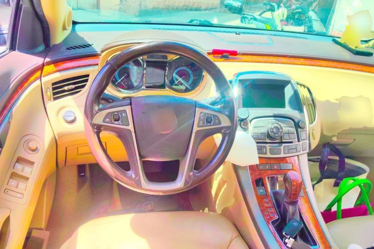 Used Buick LaCrosse 2012 2.4L SIDI Haoya Edition Steering Wheel