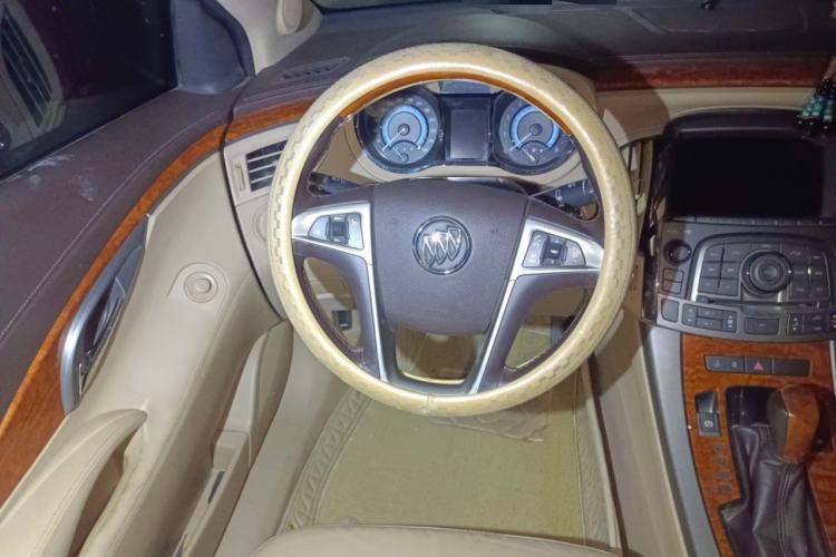Used Buick LaCrosse 2012 2.4L SIDI Luxury Edition Steering Wheel