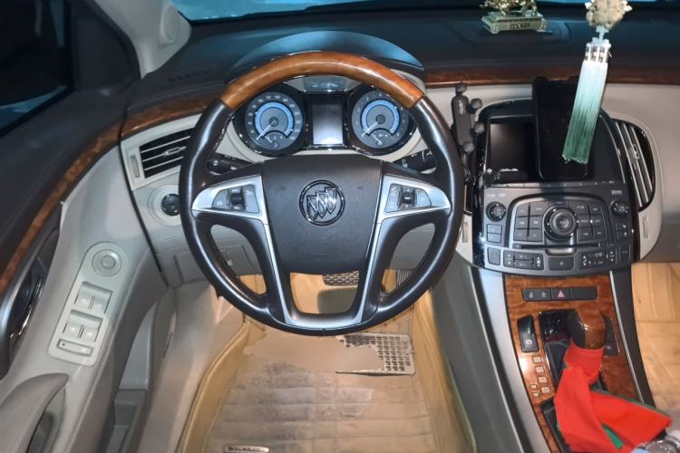 Used Buick LaCrosse 2012 2.4L SIDI Luxury Edition Steering Wheel