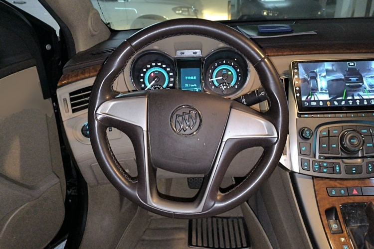 Used Buick LaCrosse 2012 2.4L SIDI Elegant Edition Steering Wheel