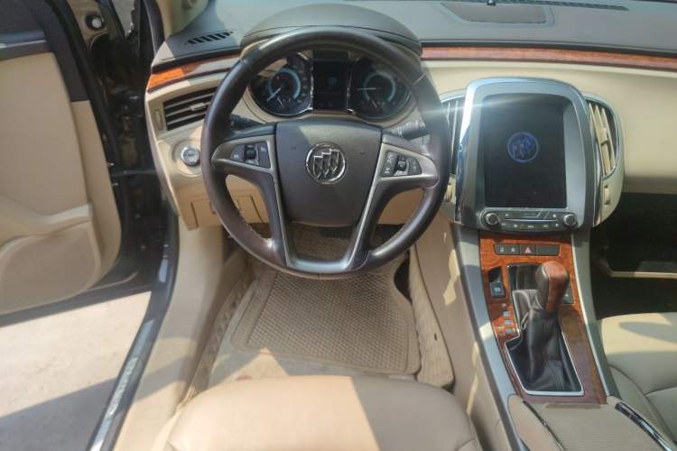 Used Buick LaCrosse 2012 2.4L SIDI Haoya Edition Steering Wheel