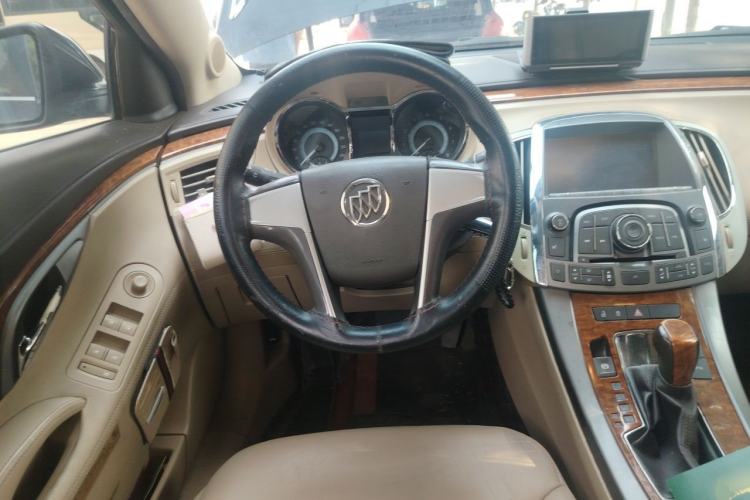 Used Buick LaCrosse 2012 2.4L SIDI Comfort Edition Steering Wheel