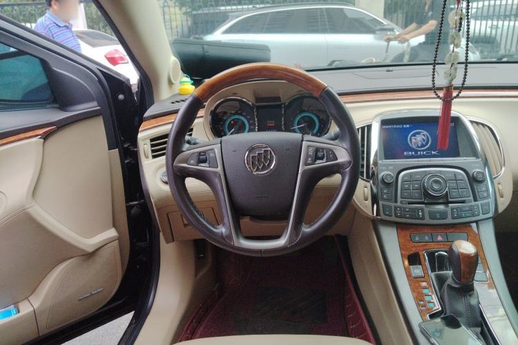 Used Buick LaCrosse 2012 2.4L SIDI Luxury Edition Steering Wheel