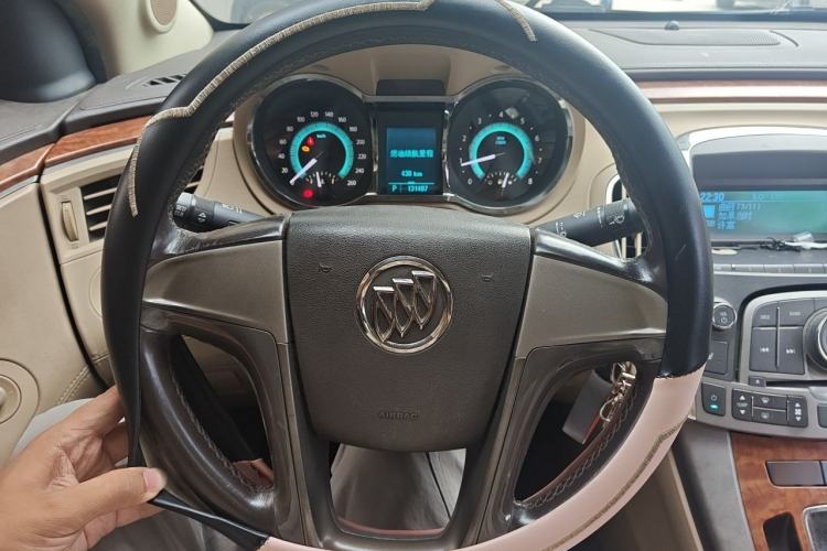 Used Buick LaCrosse 2012 2.4L SIDI Elegant Edition Steering Wheel