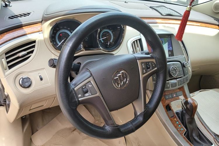 Used Buick LaCrosse 2012 2.4L SIDI Haoya Edition Steering Wheel