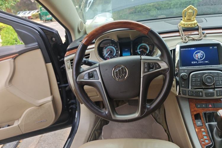 Used Buick LaCrosse 2012 2.4L SIDI Luxury Edition Steering Wheel