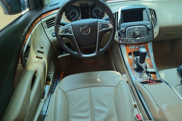 Used Buick LaCrosse 2012 2.4L SIDI Haoya Edition Steering Wheel