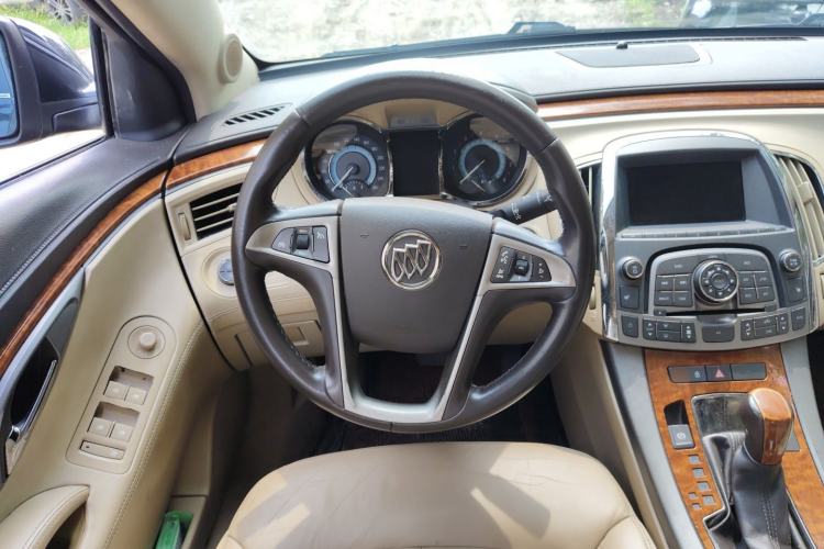 Used Buick LaCrosse 2012 2.4L SIDI Haoya Edition Steering Wheel