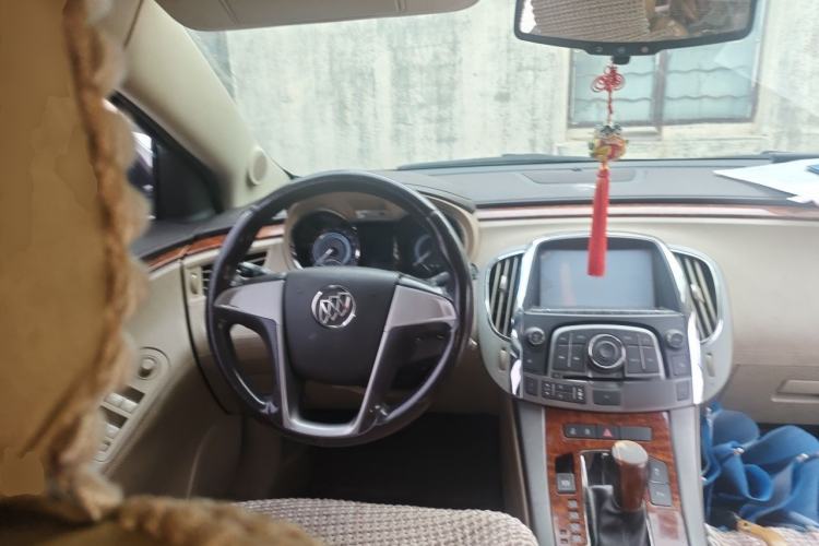 Used Buick LaCrosse 2012 2.4L SIDI Elegant Edition Steering Wheel