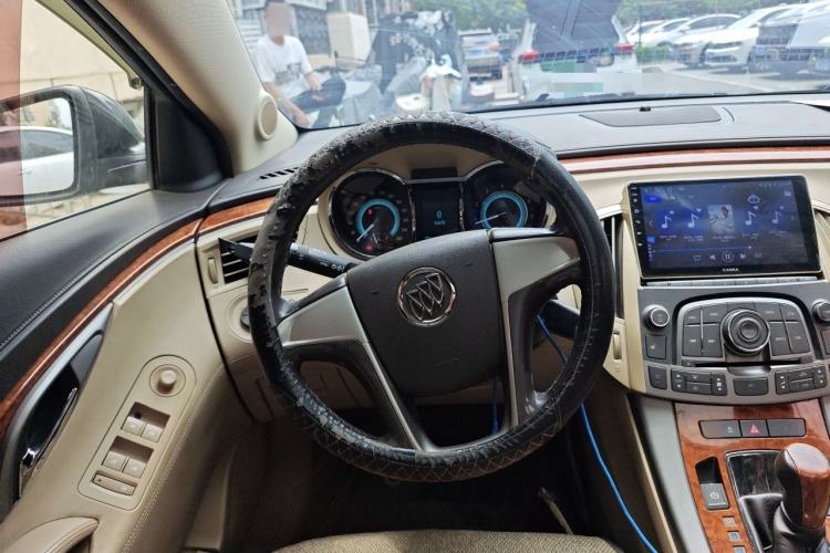 Used Buick LaCrosse 2012 2.4L SIDI Elegant Edition Steering Wheel