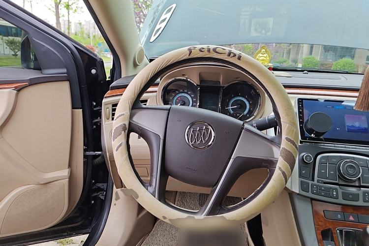 Used Buick LaCrosse 2012 eAssist 2.4L Elegance Edition Steering Wheel