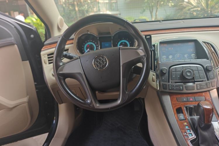 Used Buick LaCrosse 2012 2.4L SIDI Elegant Edition Steering Wheel