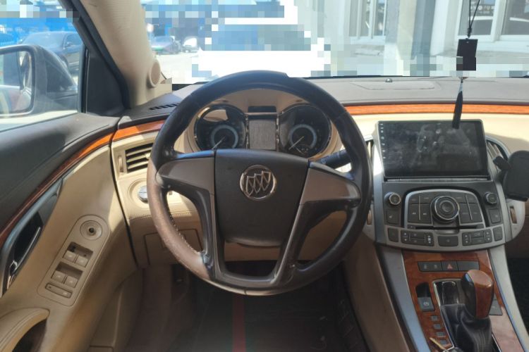 Used Buick LaCrosse 2012 2.4L SIDI Elegant Edition Steering Wheel