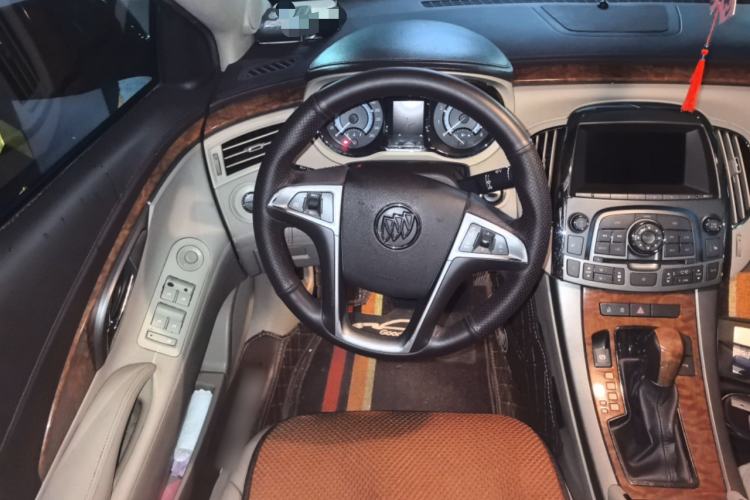 Used Buick LaCrosse 2012 2.4L SIDI Haoya Edition Steering Wheel