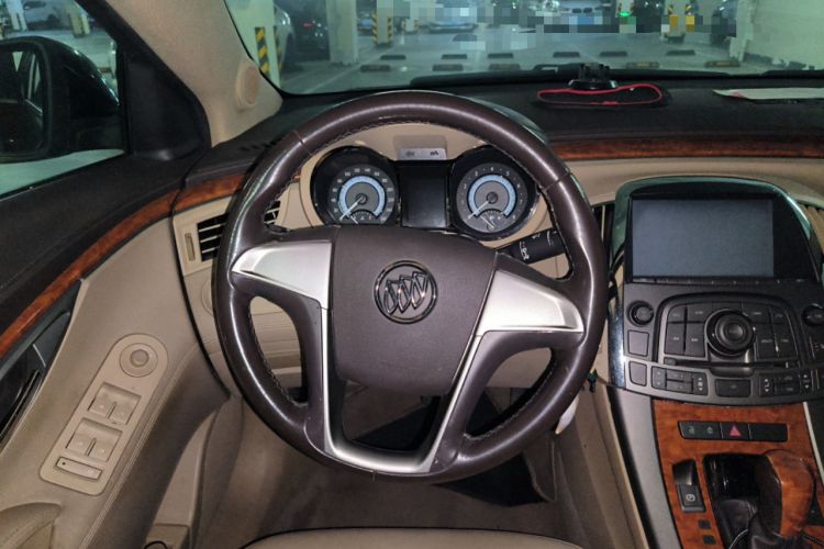 Used Buick LaCrosse 2012 2.4L SIDI Elegant Edition Steering Wheel