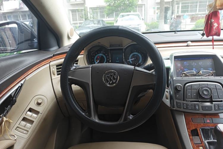 Used Buick LaCrosse 2012 2.4L SIDI Elegant Edition Steering Wheel