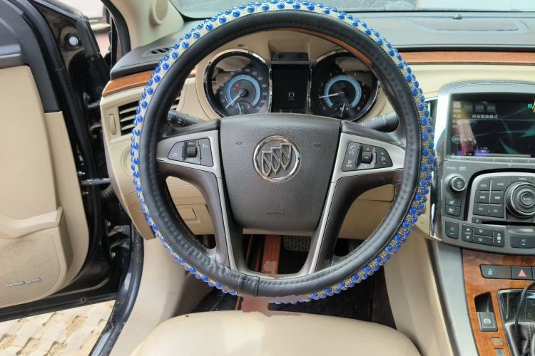 Used Buick LaCrosse 2012 2.4L SIDI Luxury Edition Steering Wheel