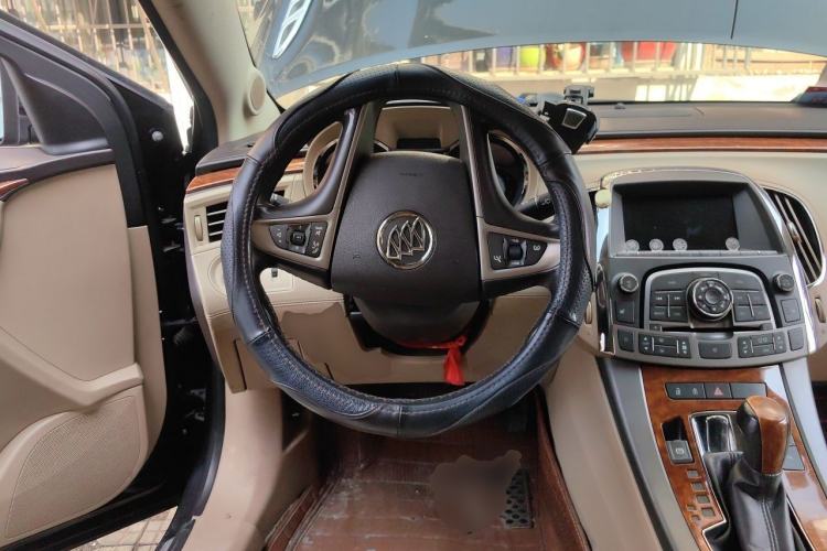 Used Buick LaCrosse 2012 2.4L SIDI Haoya Edition Steering Wheel