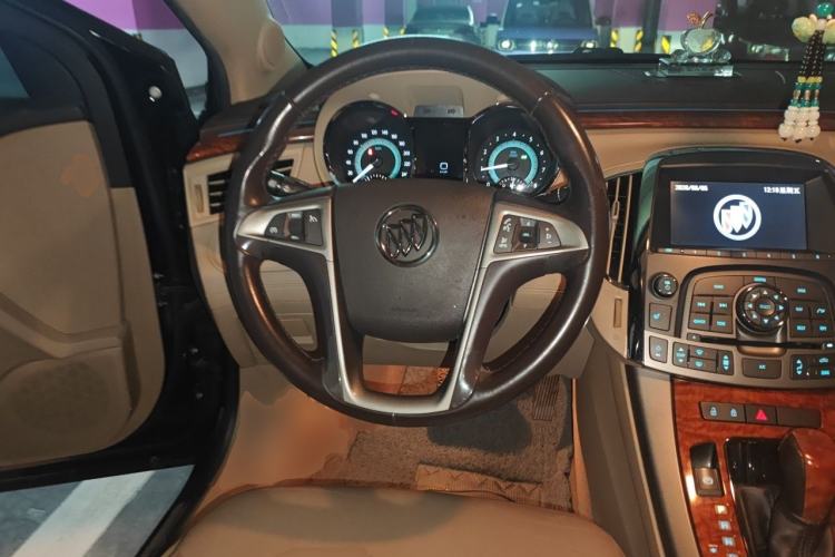 Used Buick LaCrosse 2012 2.4L SIDI Haoya Edition Steering Wheel