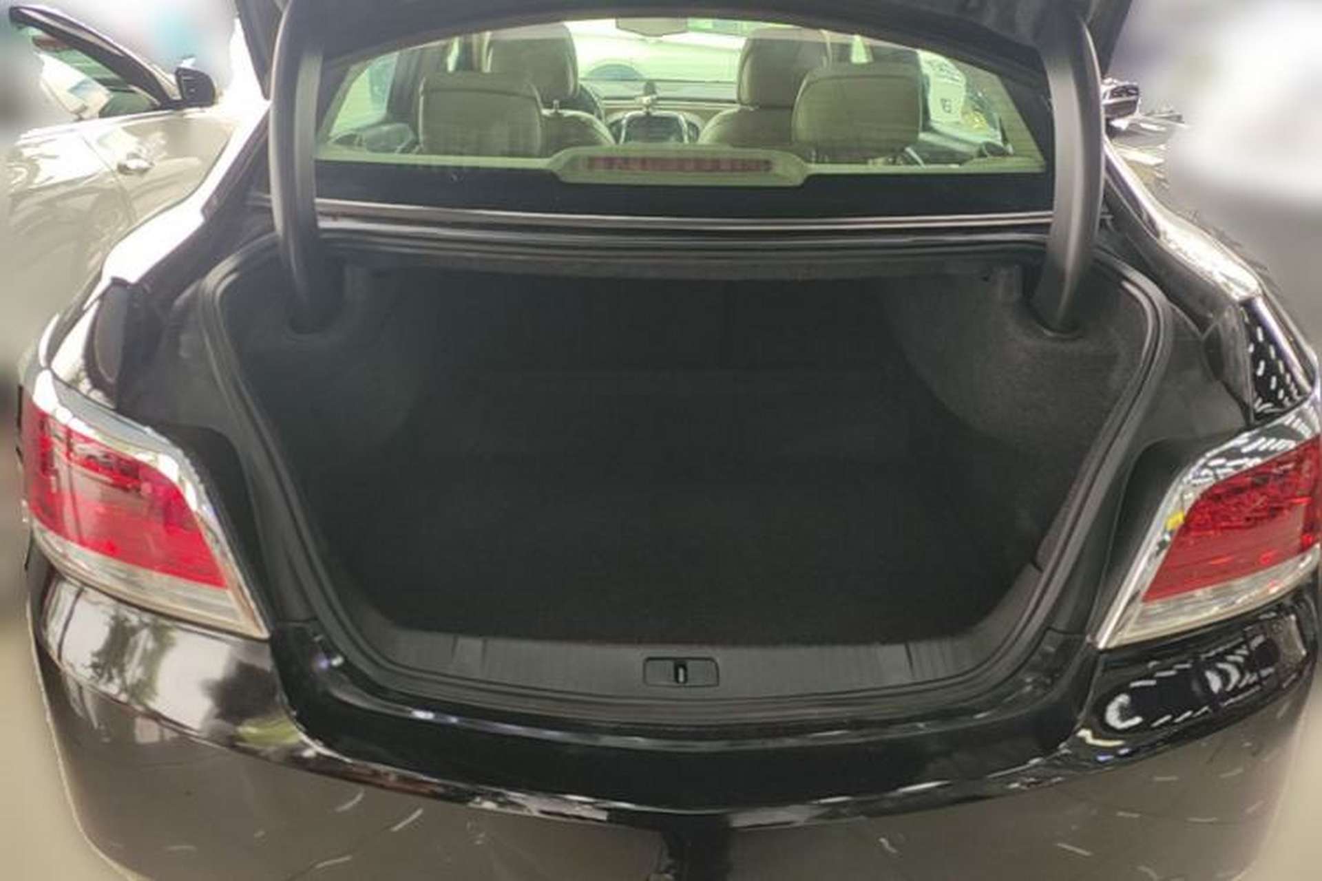 Used Buick LaCrosse 2012 2.4L SIDI Elegant Edition Trunk