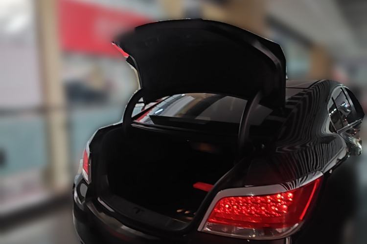 Used Buick LaCrosse 2012 2.4L SIDI Luxury Edition Trunk