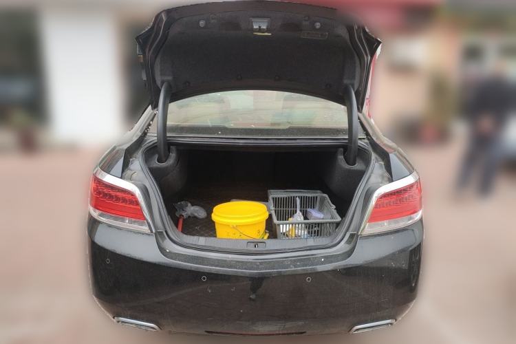 Used Buick LaCrosse 2012 2.4L SIDI Elegant Edition Trunk