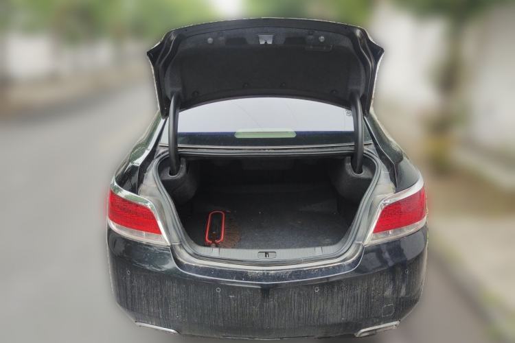 Used Buick LaCrosse 2012 2.4L SIDI Luxury Edition Trunk
