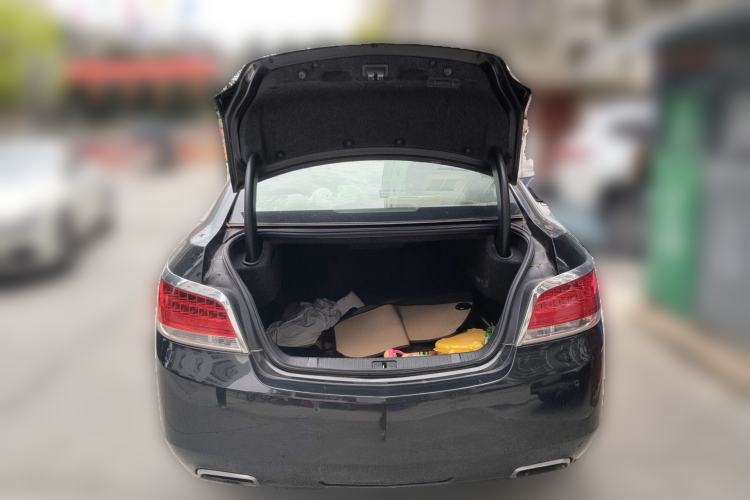 Used Buick LaCrosse 2012 2.4L SIDI Elegant Edition Trunk