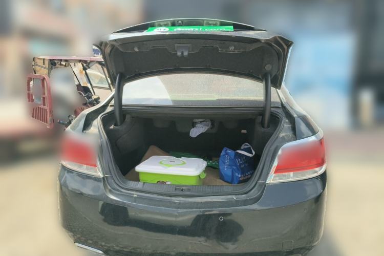 Used Buick LaCrosse 2012 2.4L SIDI Luxury Edition Trunk
