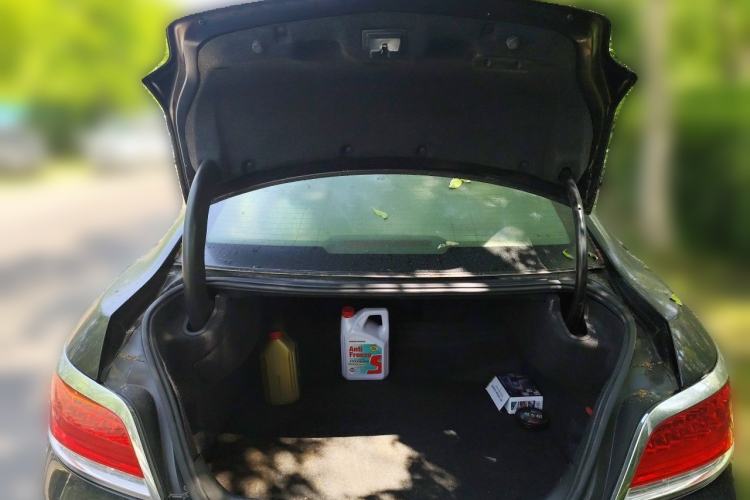 Used Buick LaCrosse 2012 2.4L SIDI Elegant Edition Trunk