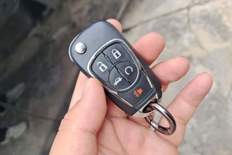 Used Buick LaCrosse 2012 2.4L SIDI Luxury Edition Vehicle Key
