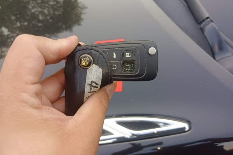 Used Buick LaCrosse 2012 2.4L SIDI Haoya Edition Vehicle Key