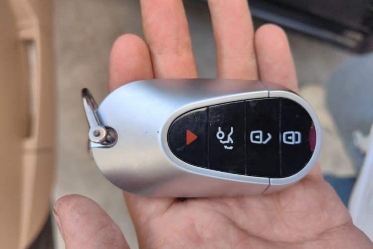 Used Buick LaCrosse 2012 2.4L SIDI Haoya Edition Vehicle Key