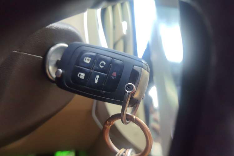 Used Buick LaCrosse 2012 2.4L SIDI Comfort Edition Vehicle Key