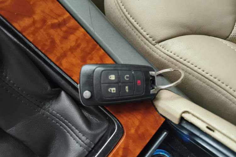 Used Buick LaCrosse 2012 2.4L SIDI Luxury Edition Vehicle Key