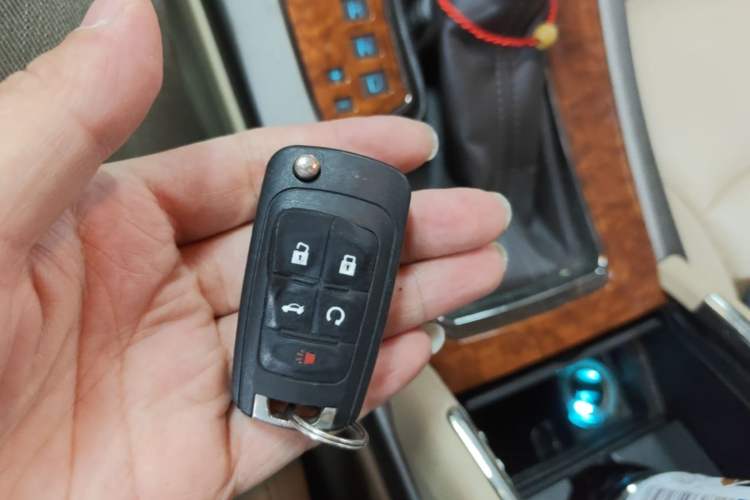 Used Buick LaCrosse 2012 2.4L SIDI Haoya Edition Vehicle Key