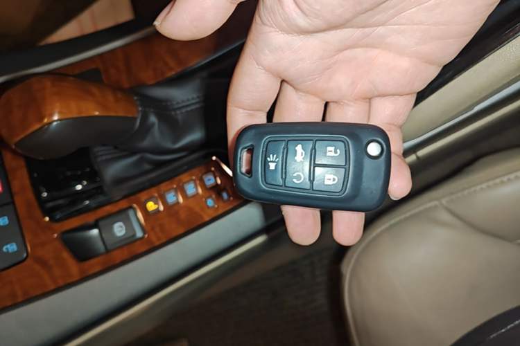 Used Buick LaCrosse 2012 2.4L SIDI Luxury Edition Vehicle Key