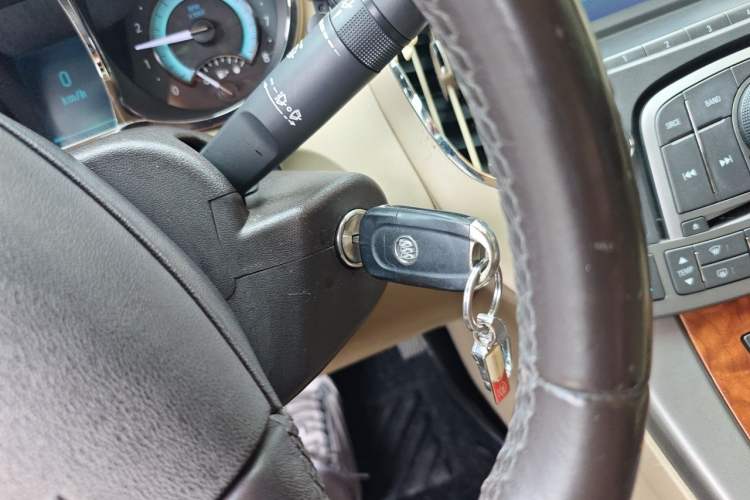 Used Buick LaCrosse 2012 2.4L SIDI Elegant Edition Vehicle Key