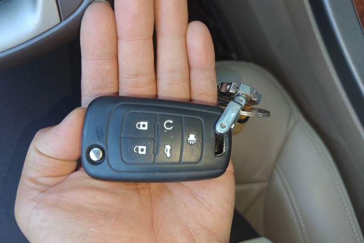 Used Buick LaCrosse 2012 2.4L SIDI Haoya Edition Vehicle Key