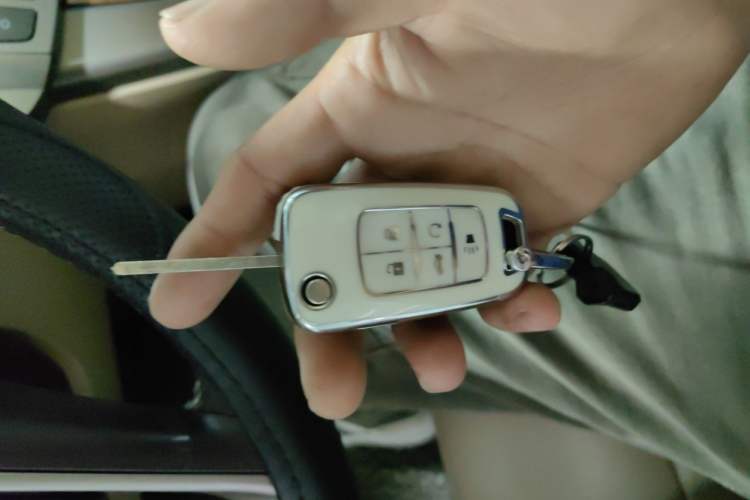 Used Buick LaCrosse 2012 2.4L SIDI Elegant Edition Vehicle Key