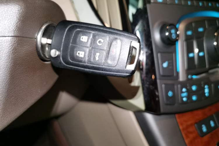 Used Buick LaCrosse 2012 2.4L SIDI Elegant Edition Vehicle Key