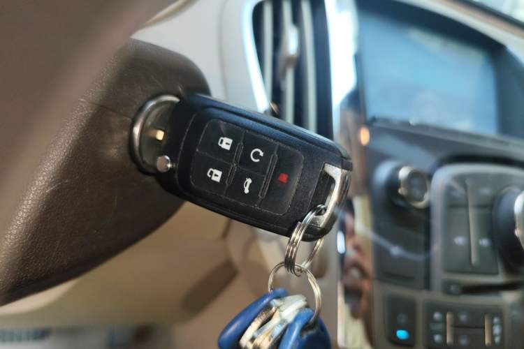 Used Buick LaCrosse 2012 2.4L SIDI Elegant Edition Vehicle Key
