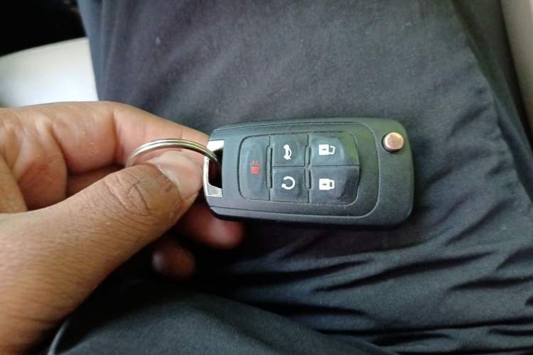 Used Buick LaCrosse 2012 2.4L SIDI Haoya Edition Vehicle Key