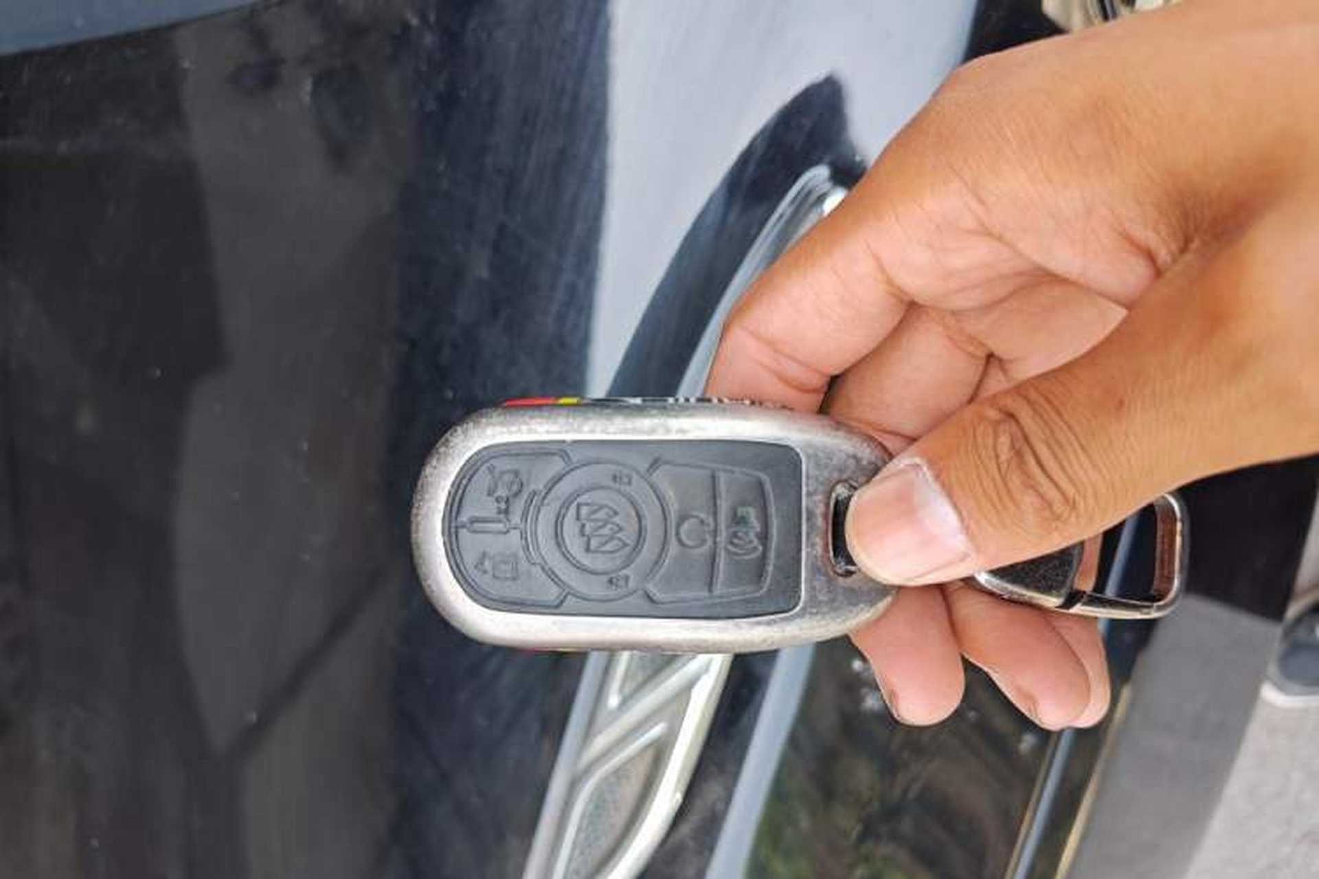 Used Buick LaCrosse 2012 2.4L SIDI Haoya Edition Vehicle Key