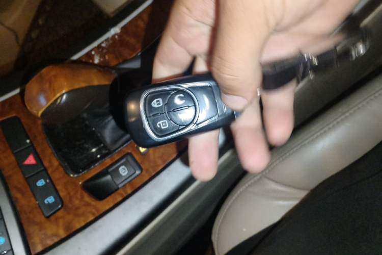 Used Buick LaCrosse 2012 2.4L SIDI Luxury Edition Vehicle Key