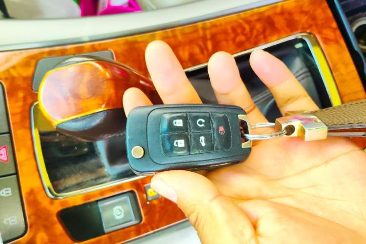 Used Buick LaCrosse 2012 2.4L SIDI Haoya Edition Vehicle Key