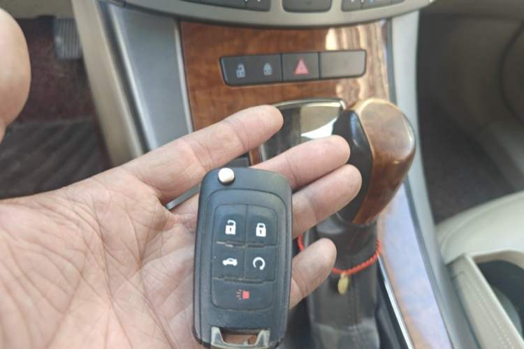 Used Buick LaCrosse 2012 2.4L SIDI Luxury Edition Vehicle Key